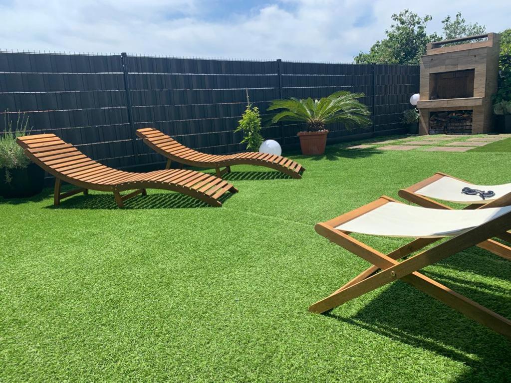 Hedonist-Luxury 2 Bedroom Apartment With Private Hot Tub, Garden And Free Parking تروغير المظهر الخارجي الصورة